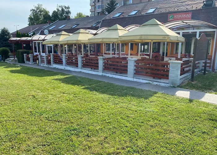 Pensiune Kiskakas Etterem 3*